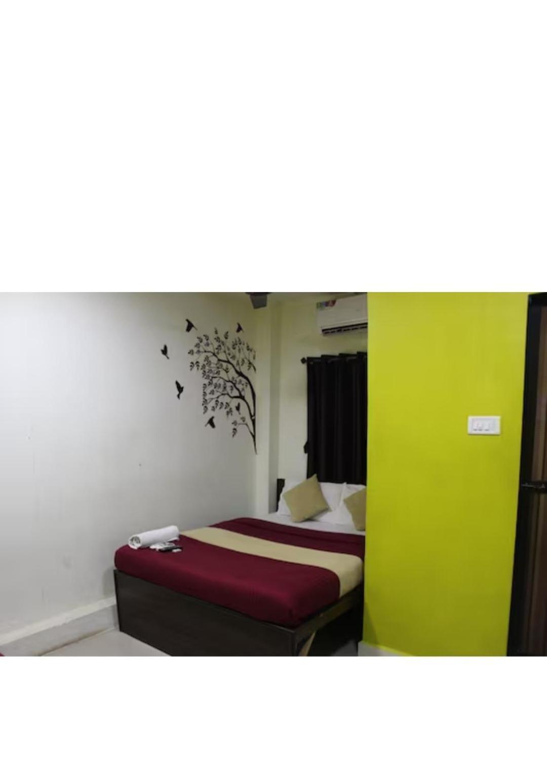 Hotel Saffron Inn Mumbai Ngoại thất bức ảnh
