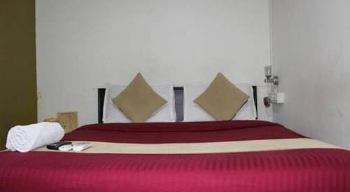 Hotel Saffron Inn Mumbai Ngoại thất bức ảnh